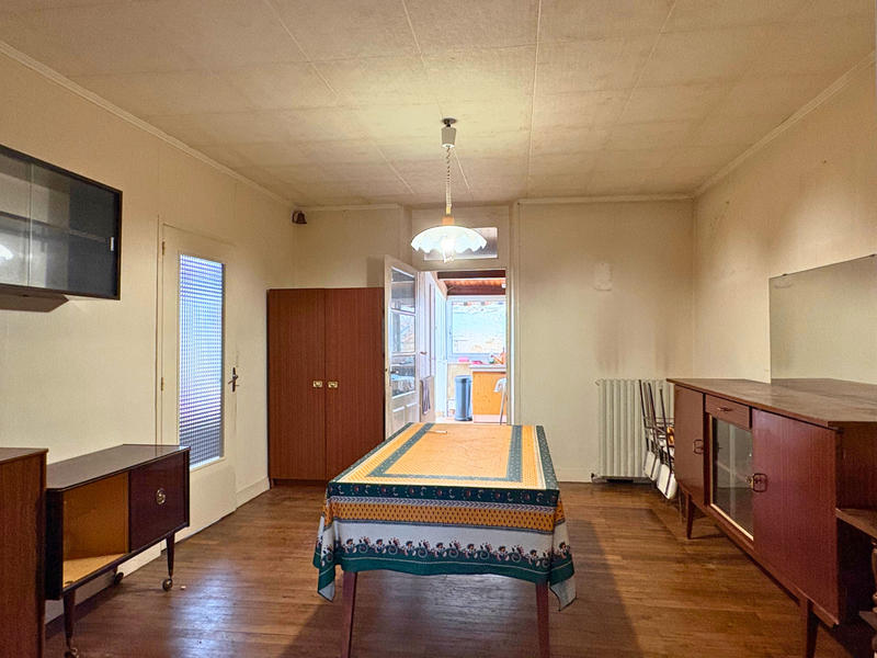 Maison - 61 m² - 5 pièces