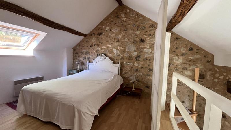 Maison en pierre - 102 m² - 3 pièces