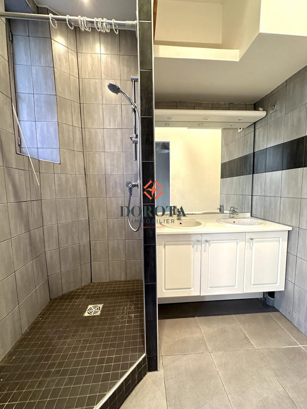 Appartement - 59 m² - 2 pièces