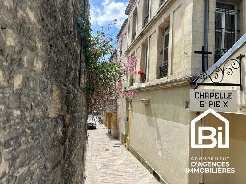 Immeuble - 301 m² - 10 pièces