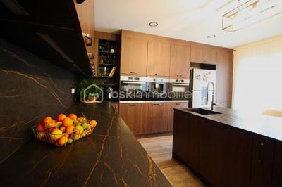 Maison - 165 m² - 7 pièces