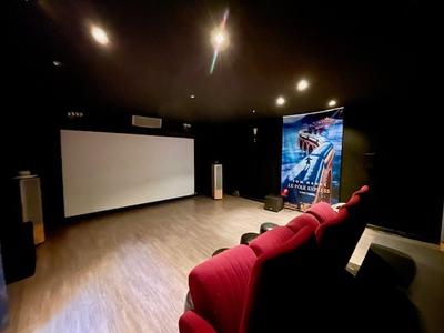 Maison - 500 m² - 5 pièces