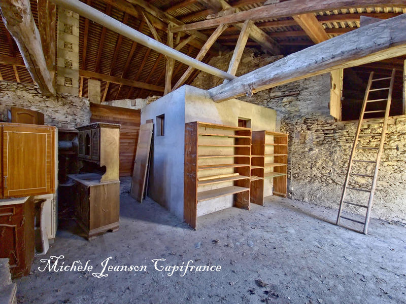 Maison - 346 m² - 6 pièces