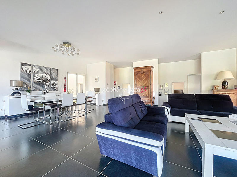 Maison - 151 m² - 4 pièces