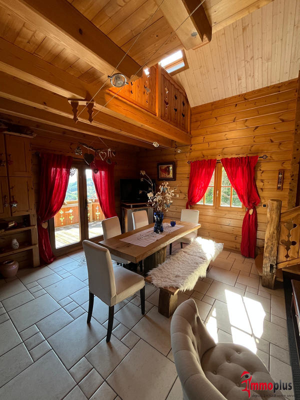 Maison - 113 m² - 5 pièces