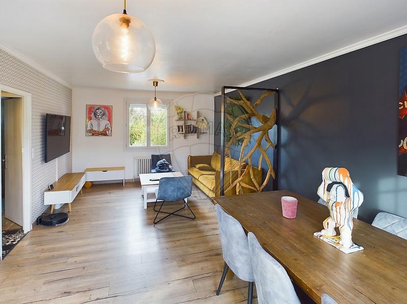 Maison - 120 m² - 6 pièces