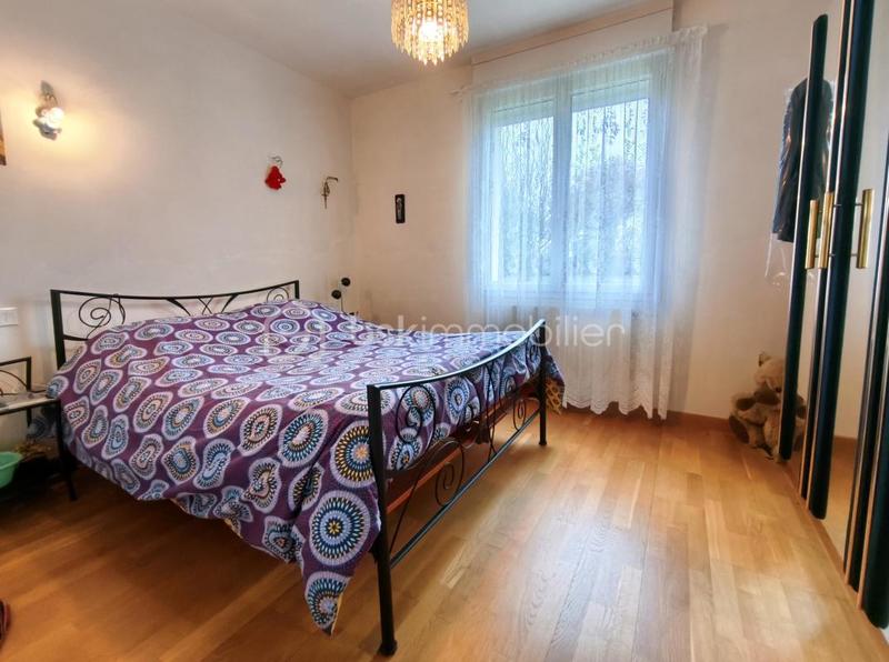 Maison traditionnelle - 109 m² - 5 pièces