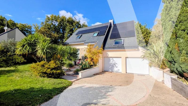 Maison - 142 m² - 6 pièces