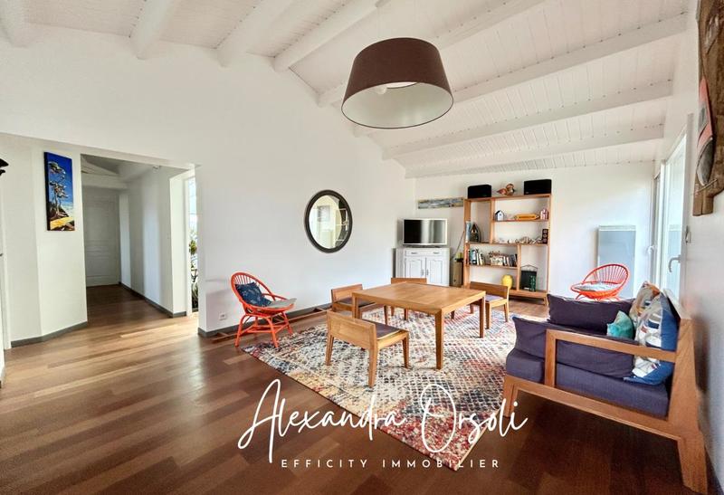 Maison - 154 m² - 6 pièces