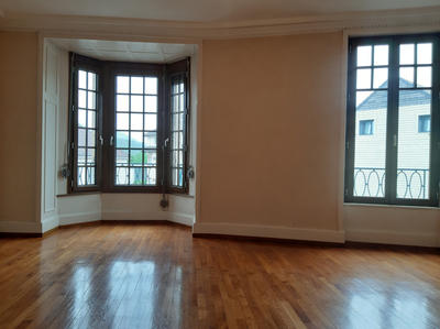 Appartement - 124 m² - 4 pièces