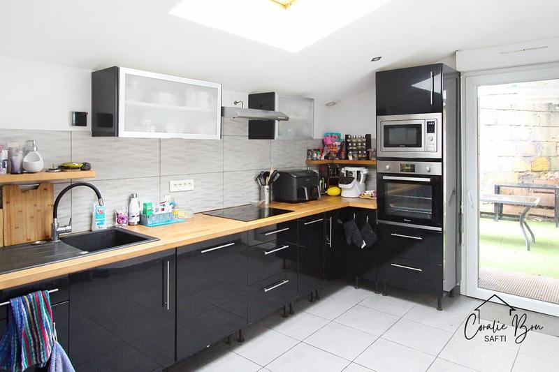 Maison - 105 m² - 3 pièces