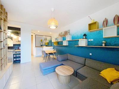 Appartement - 70 m² - 4 pièces