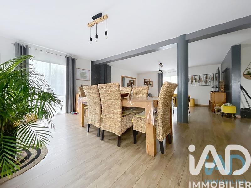 Maison - 169 m² - 6 pièces