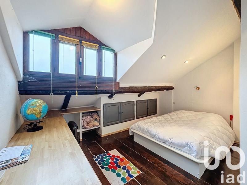 Maison - 158 m² - 6 pièces