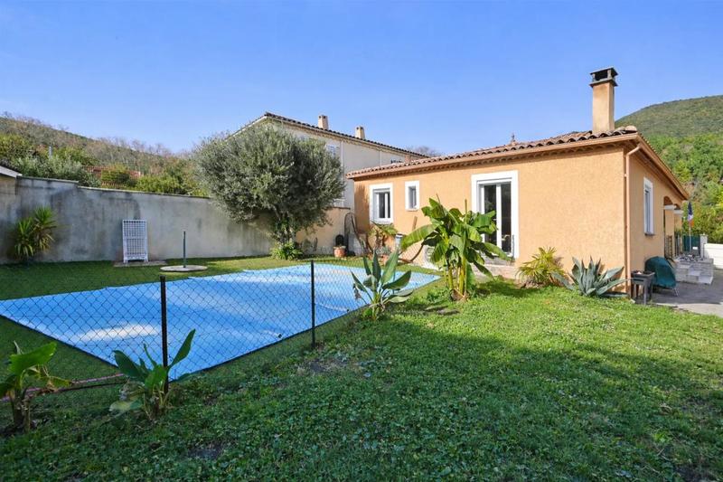 Maison - 115 m² - 5 pièces