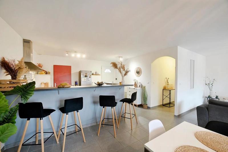 Maison - 97 m² - 4 pièces