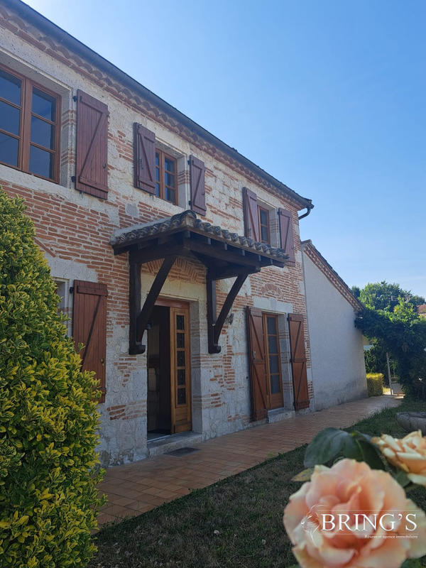 Maison - 117 m² - 8 pièces