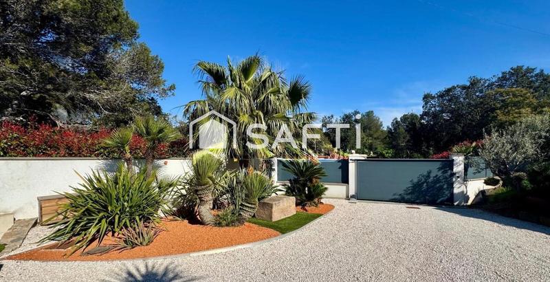 Maison - 345 m² - 9 pièces