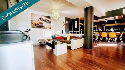 Appartement - 94 m² - 3 pièces