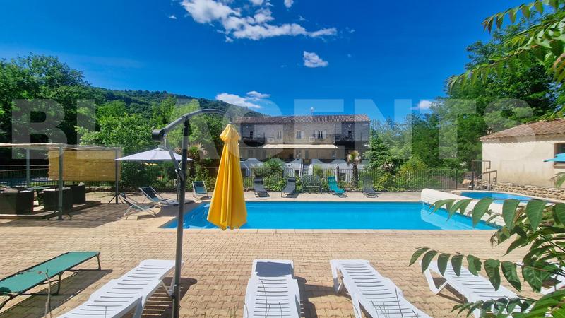 Appartement - 61 m² - 4 pièces