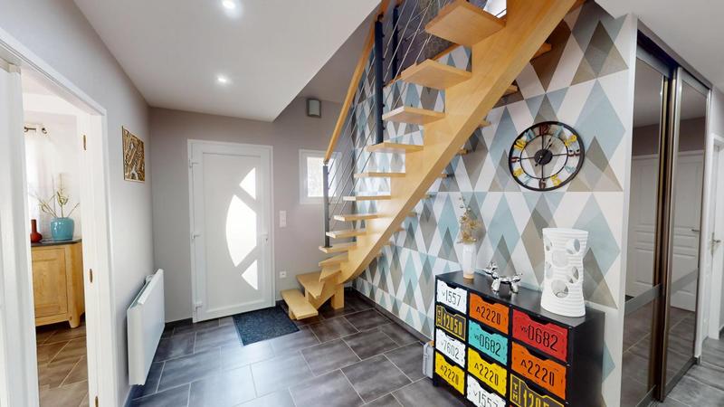 Pavillon - 180 m² - 8 pièces