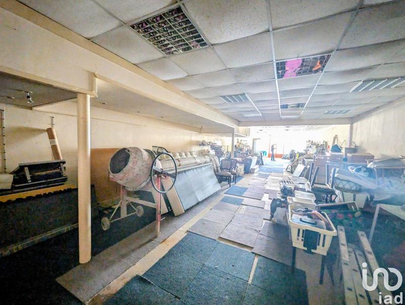 Local commercial - 220 m²