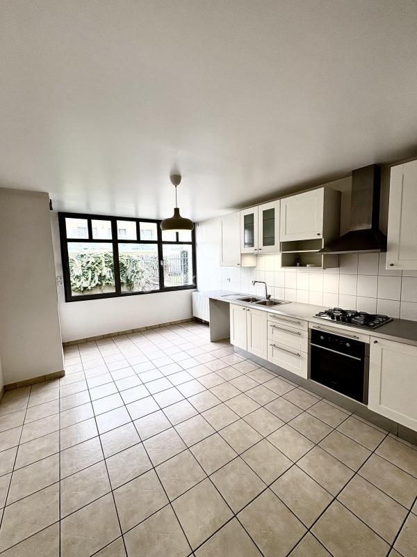 Maison de ville - 192 m² - 7 pièces