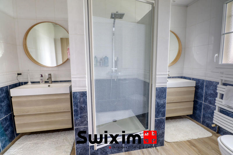 Maison - 191 m² - 6 pièces