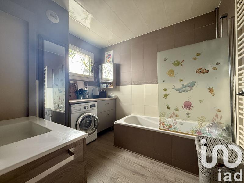 Appartement - 79 m² - 4 pièces