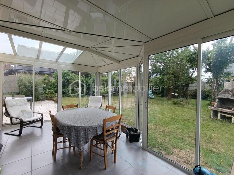 Maison - 186 m² - 7 pièces