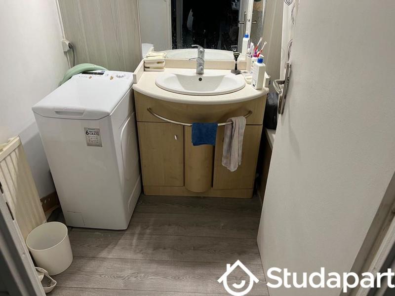 Chambre - 12 m² - 1 pièce