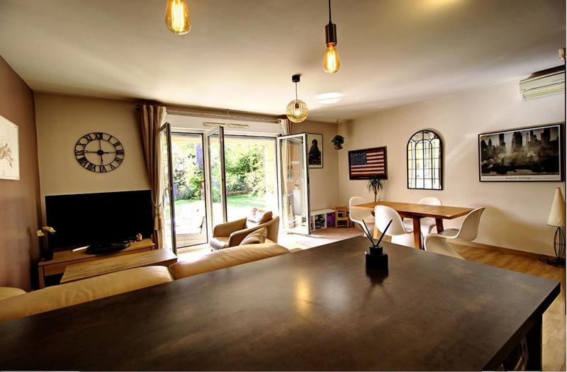 Appartement - 75 m² - 3 pièces