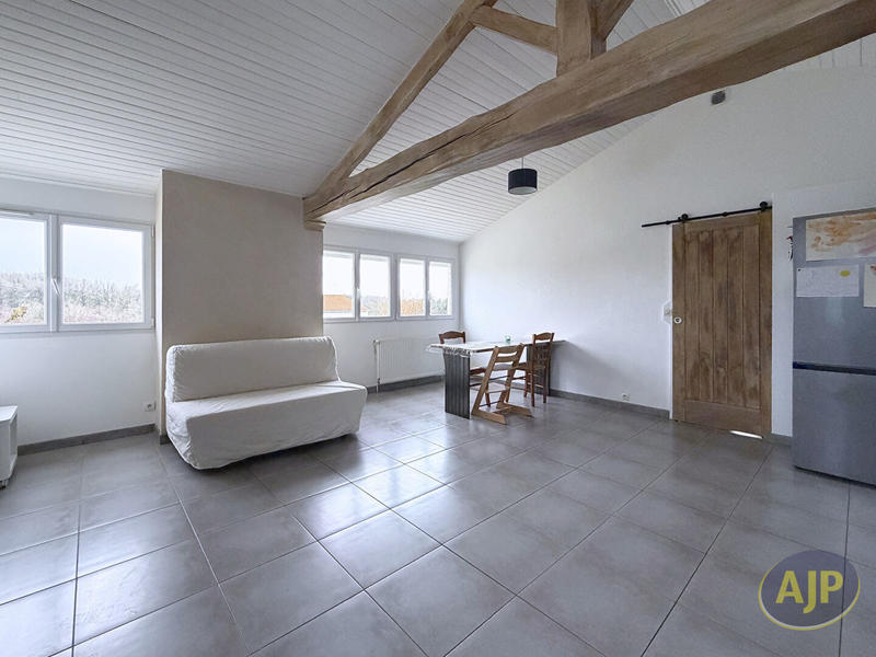 Maison - 84 m² - 5 pièces