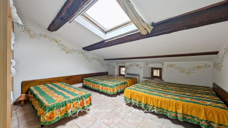 Maison - 140 m² - 6 pièces