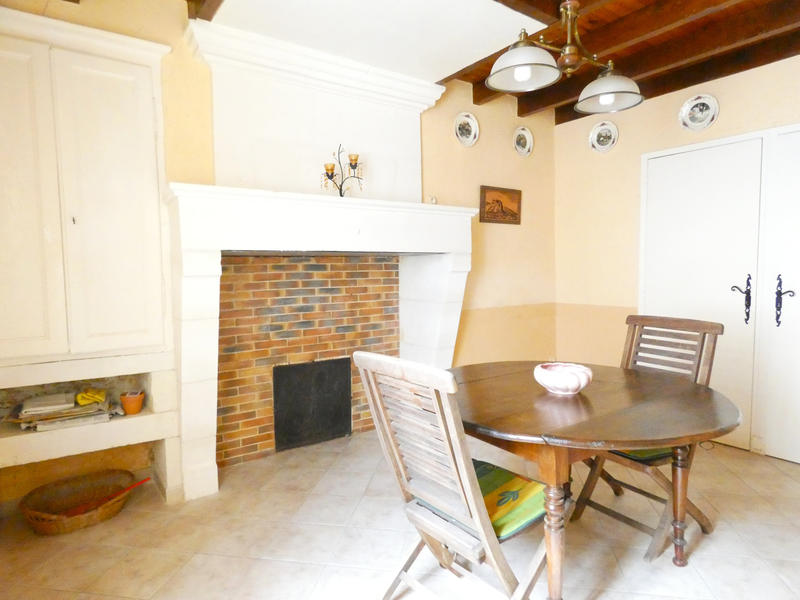 Maison - 245 m² - 7 pièces