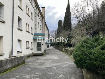 Appartement - 64 m² - 4 pièces