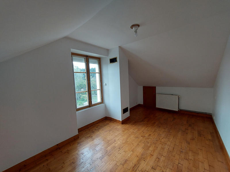 Maison - 84 m² - 5 pièces