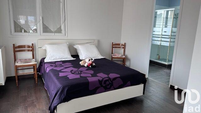 Maison - 140 m² - 7 pièces