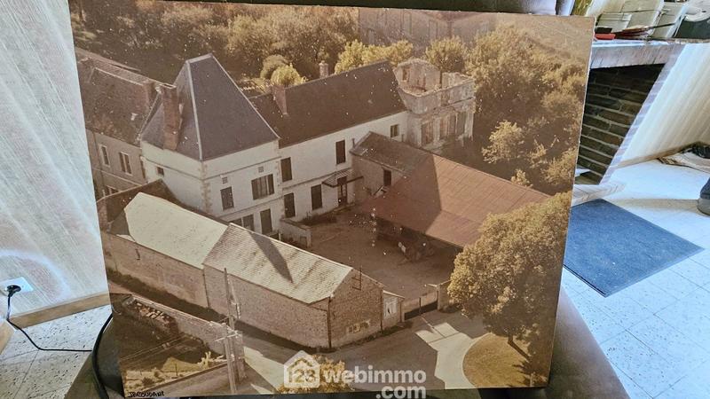 Maison - 263 m² - 14 pièces