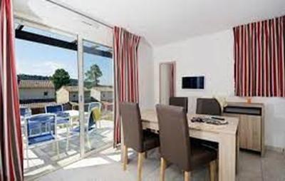 Maison traditionnelle - 30 m² - 2 pièces