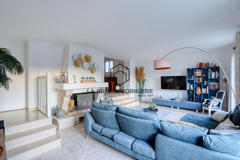 Maison - 122 m² - 6 pièces