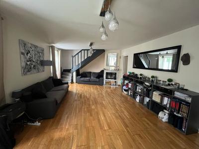 Pavillon - 140 m² - 5 pièces