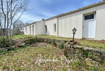 Maison - 103 m² - 4 pièces