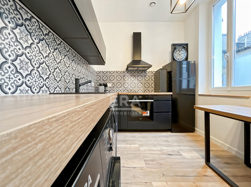 Appartement - 75 m² - 4 pièces