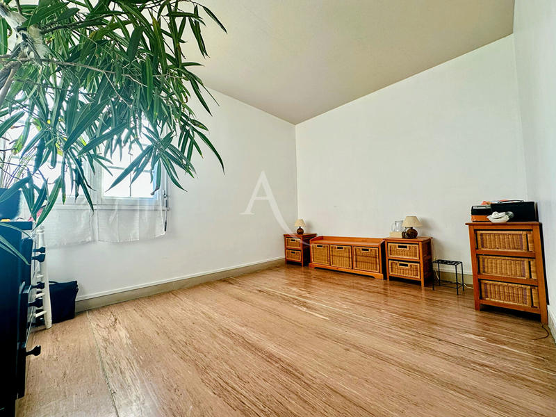 Maison - 77 m² - 4 pièces