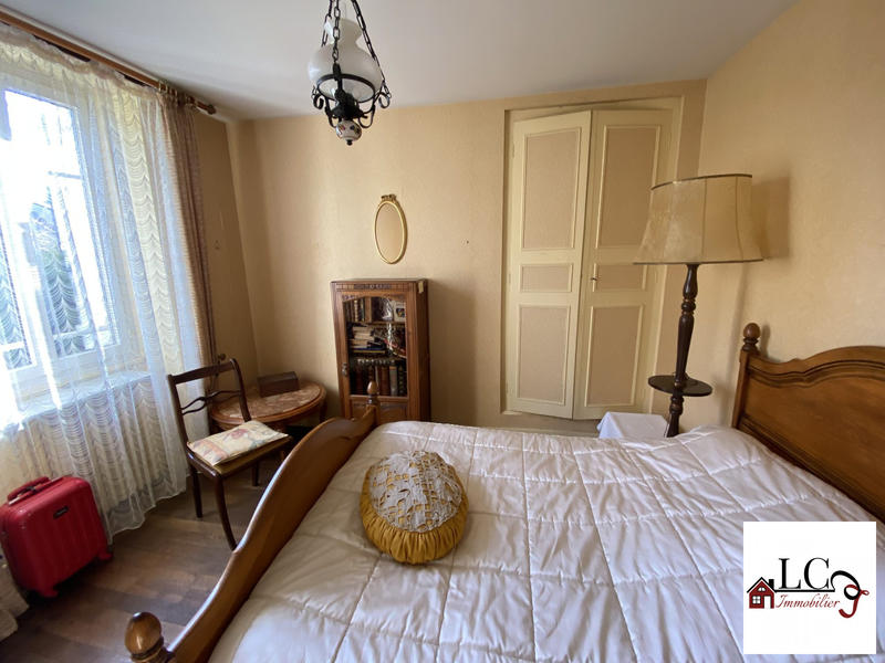 Maison ancienne - 118 m² - 8 pièces