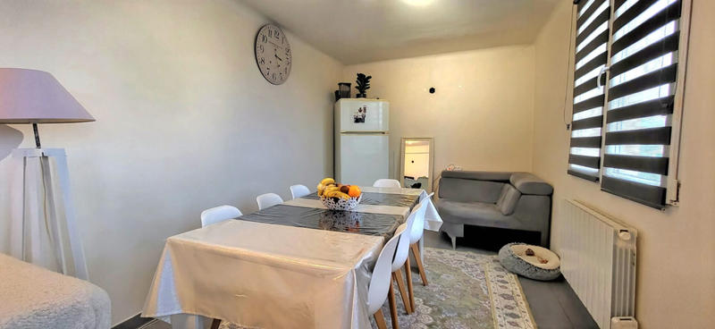 Appartement - 72 m² - 5 pièces