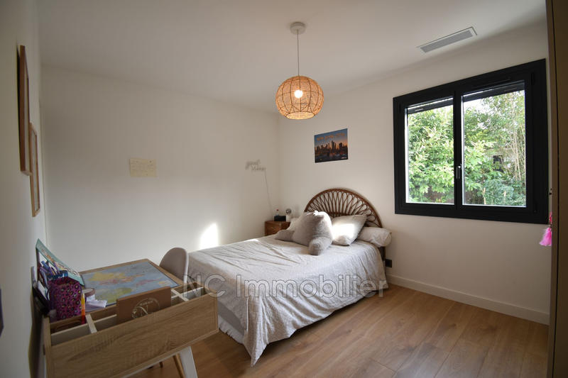 Maison - 205 m² - 7 pièces