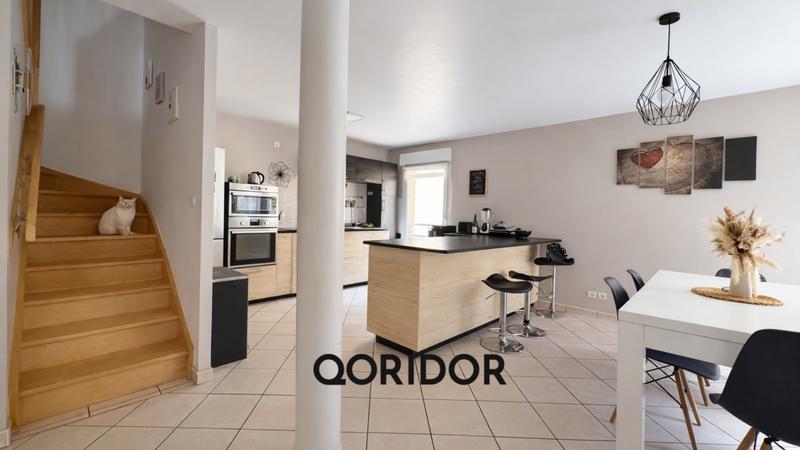 Duplex - 92 m² - 5 pièces