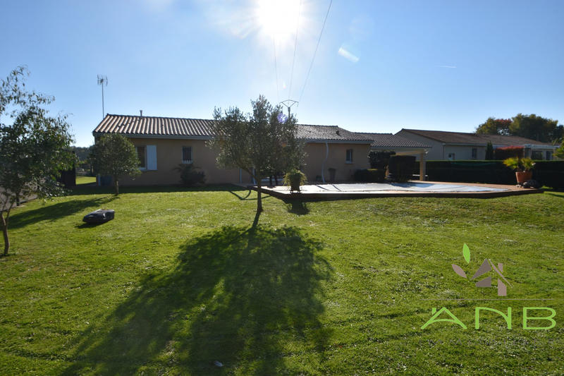 Maison - 103 m² - 4 pièces